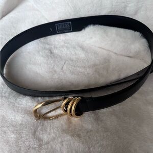 Milo’s Black Leather Belt with Gold Buckle